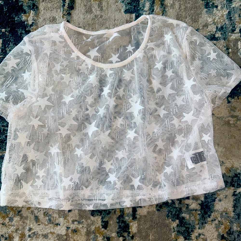 Mesh short sleeve top with stars